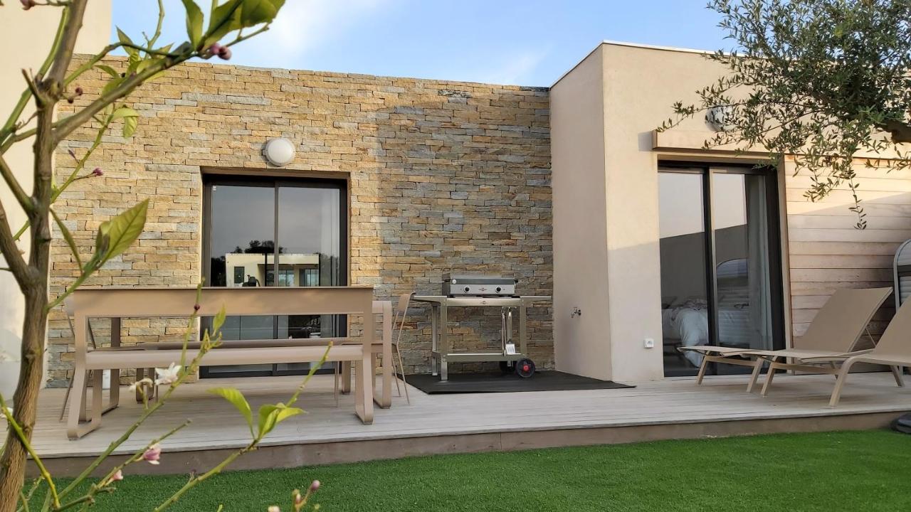Villa Home Holiday A Cala Rossa Lecci Zewnętrze zdjęcie